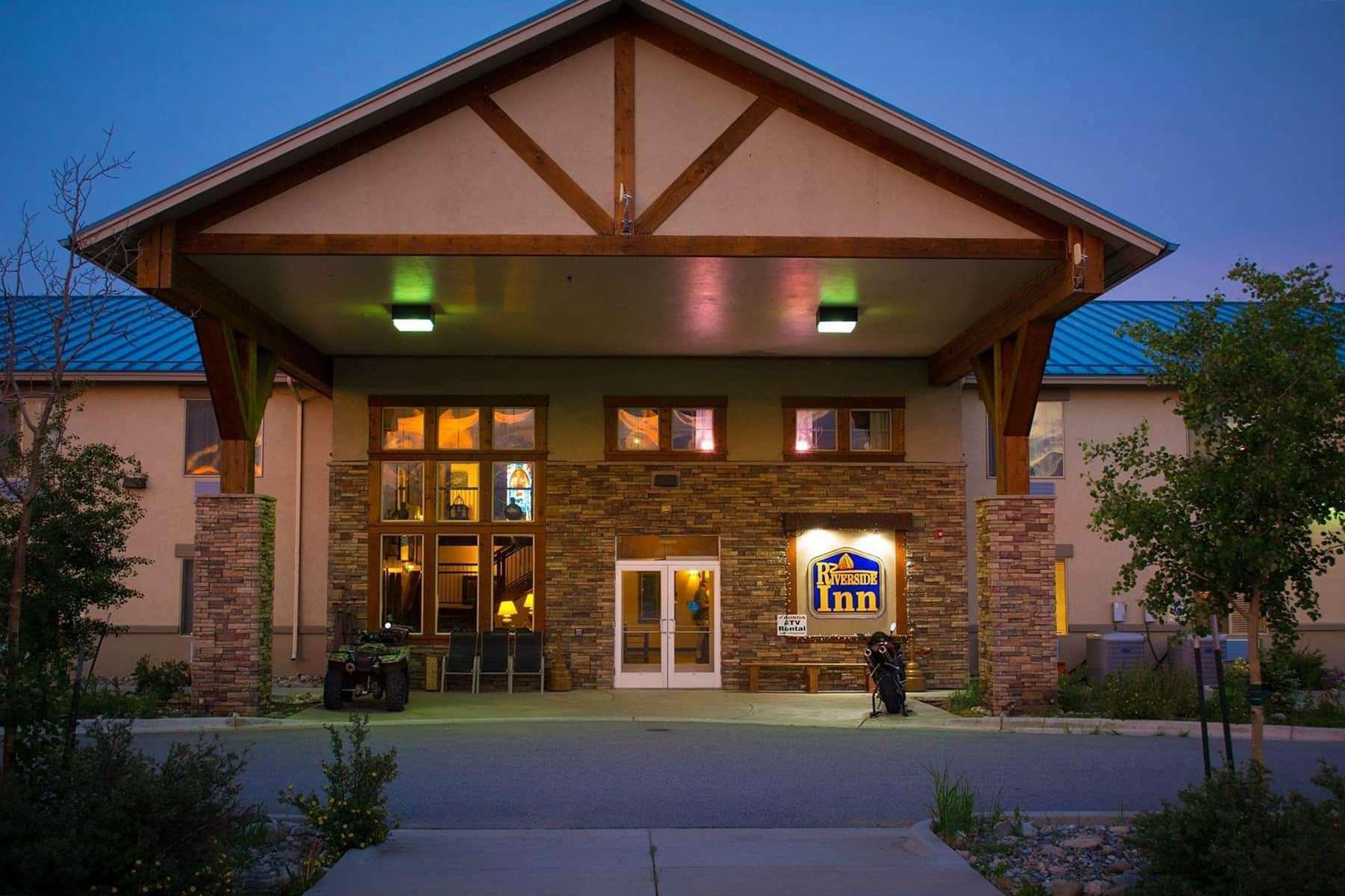 A Riverside Inn Travelodge By Wyndham Феърплей Екстериор снимка